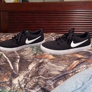 Nike shoes